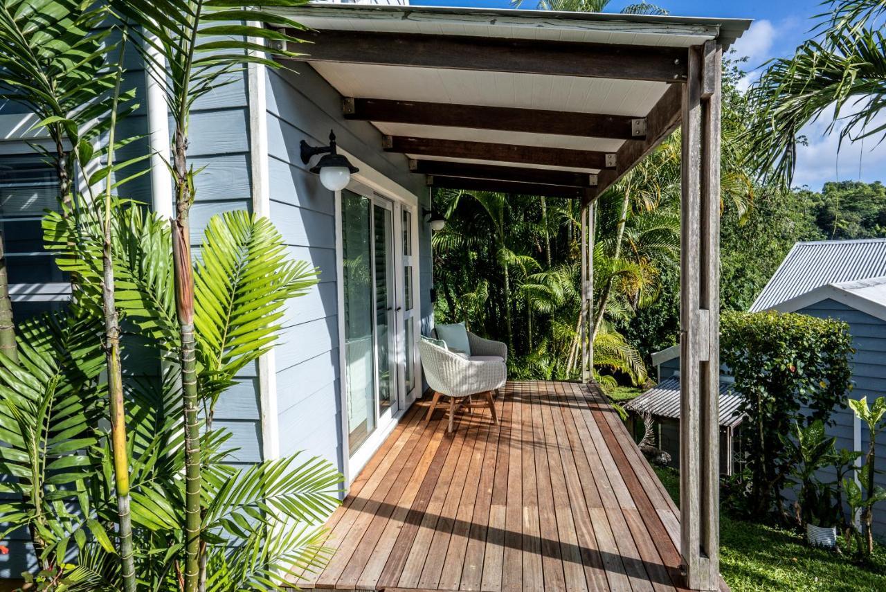 Red Coconut Self-catering